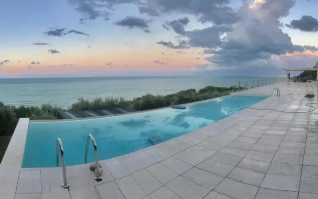Stunning Design Villa with Unique 180º Sea Views
