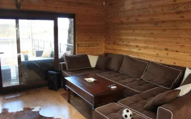 Guest House Qzovir Malo Buchino
