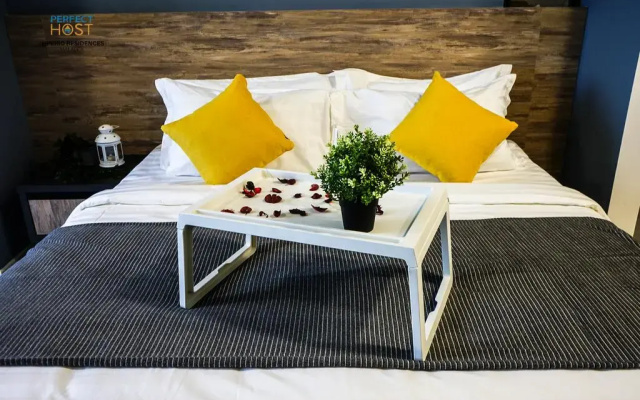 Imperio Residence Seafront by Perfect Host