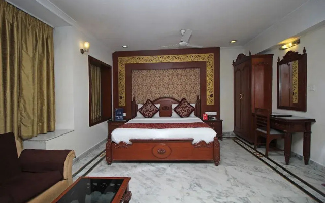 OYO 5915 Hotel Swagath