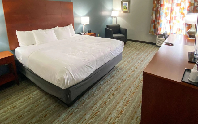 Comfort Inn & Suites Cleveland TX