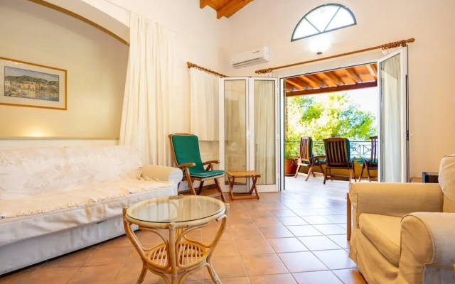 Villa Sea Pines in Nea Dimmata