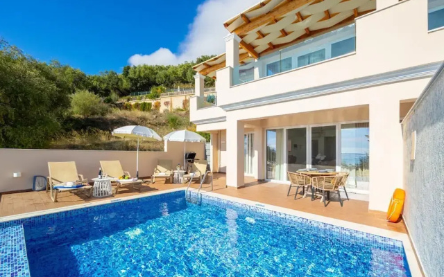 Villa Leo in Mparmpati