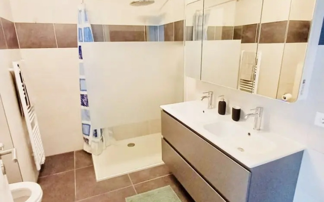 New 2 bedrooms Penthouse in Center