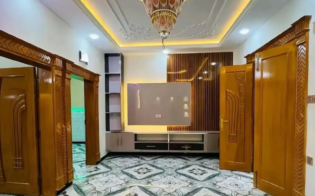 Karachi Family Guest House