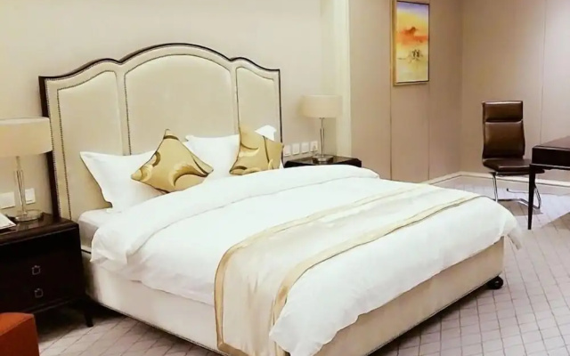 GreenTree Eastern Shanghai Changning Hongqiao Airport LongBai Hotel