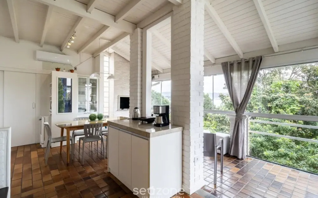 Bela Vista Duplex W/bbq in Bombinhas Ags0642