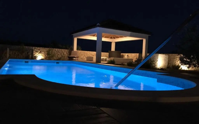 Villa Daly