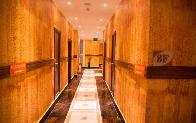 Tiffany Diamond Hotel Makunganya Street