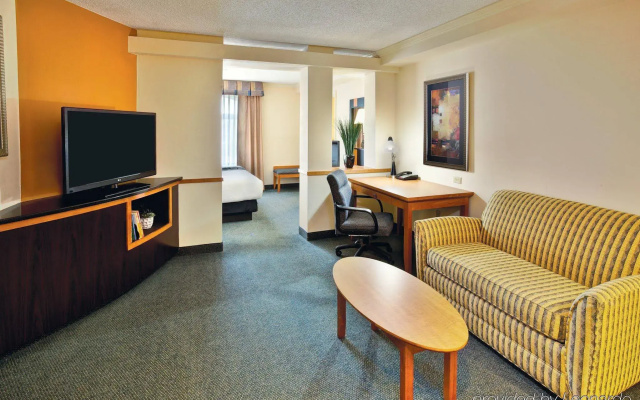 Holiday Inn Express Coventry S - West Warwick Area by IHG