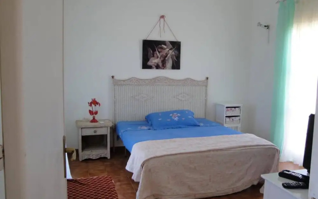 The Sisters House -100 Meters From the sea