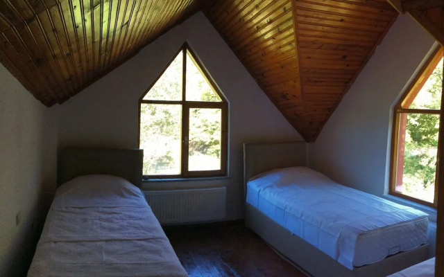 Mengen - Yenice Orman Evi