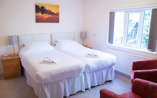 Hideaway At Thornleigh Hotel