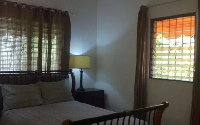 Domingas Guest House
