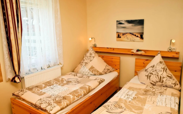 Cozy Holiday Home in Kägsdorf near Sea