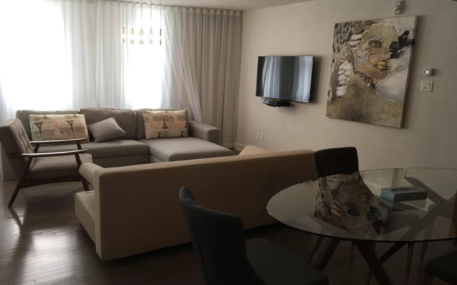 Likeahotel - Place Des Festivals