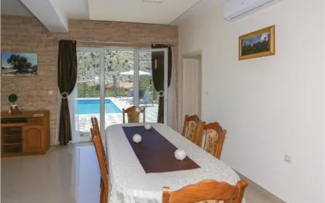 Holiday Home Srinjine with Fireplace 09