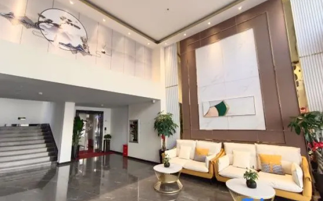 Yunxiangshe Holiday Hotel (Jiutai Railway Station)