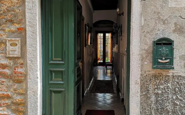 La Corte
