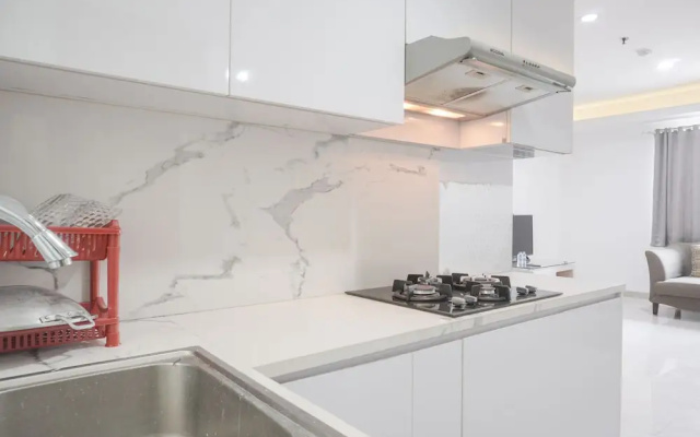Spacious 3Br At Green Central City Glodok Apartment