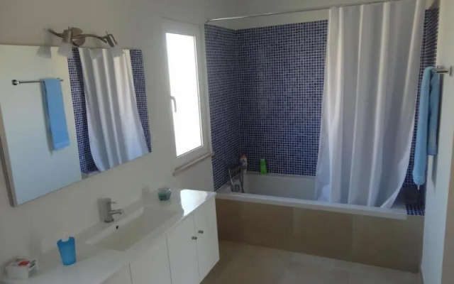 Villa 48