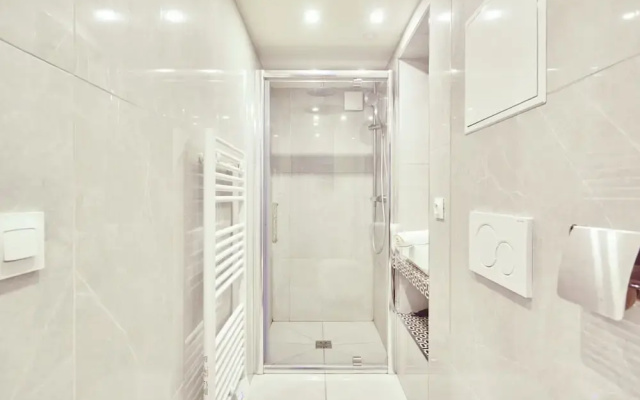 Charming Apartment 2 Bedrooms Center of Paris