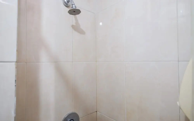Comfort Living Studio Apartment At Mangga Dua Residence