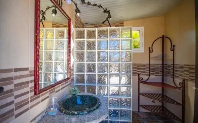 Cubo's Villa Sonia