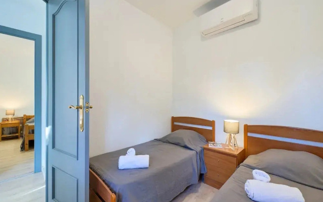 Serene Villa With Yard in Lloret de Mar