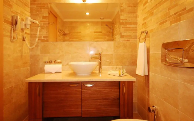 Luxury Apartments in GoldCity Complex