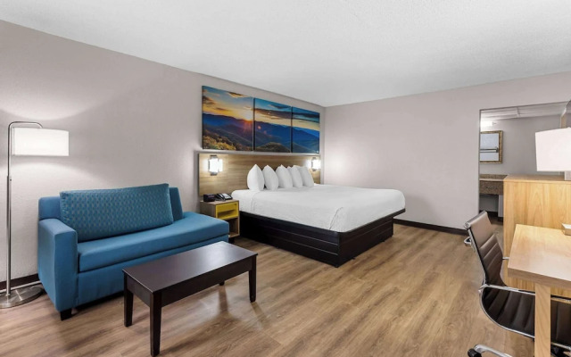 Days Inn Clayton