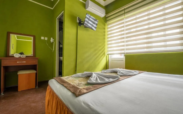 Gold Coast Hostel