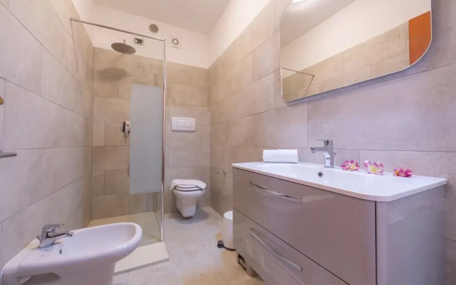 Porto Letizia Dalia 1