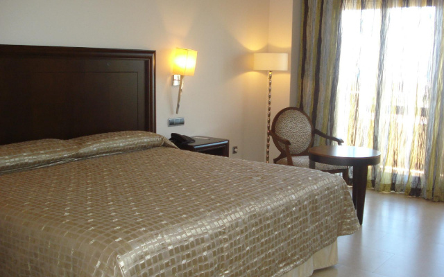 Serena Golf Apartamentos