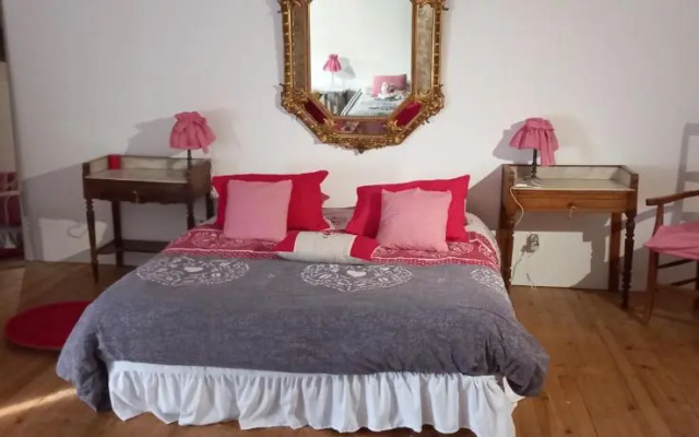Chalet De La Laigne