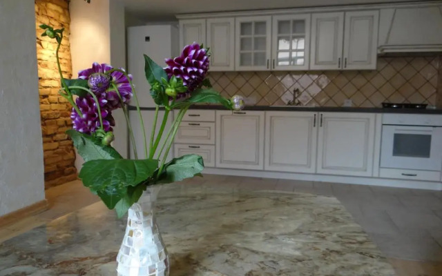 Provence Home