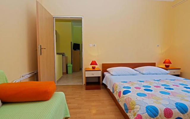 Apartment 1230