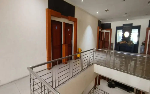 Hotel O Ervina Homestay Syariah Batakan