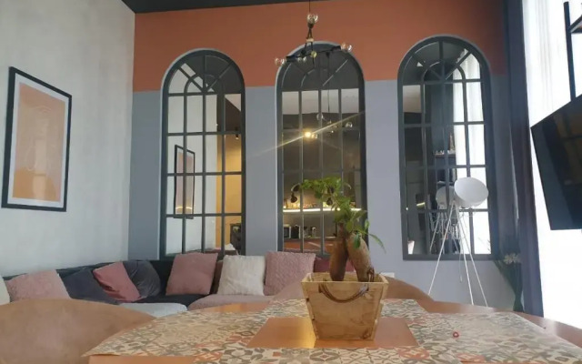 Stylish two bedroom house with private pool