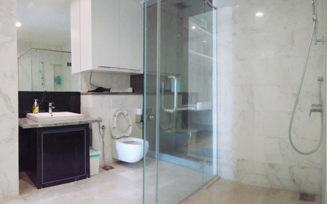 Platinum Suite by SNC