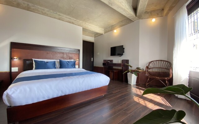 The Flying Island - Laputa Boutique Hotel Далат