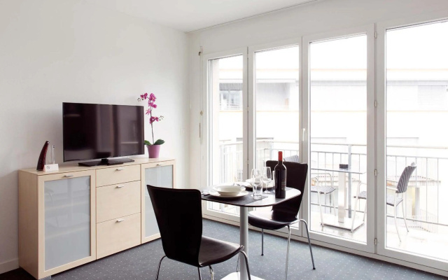 ZG Enzian - Zugersee Hitrental Apartment