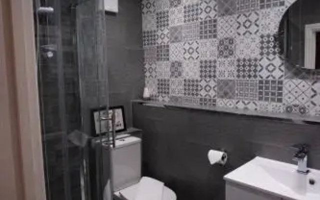 Laburnum Guest House at Bistro Englaze