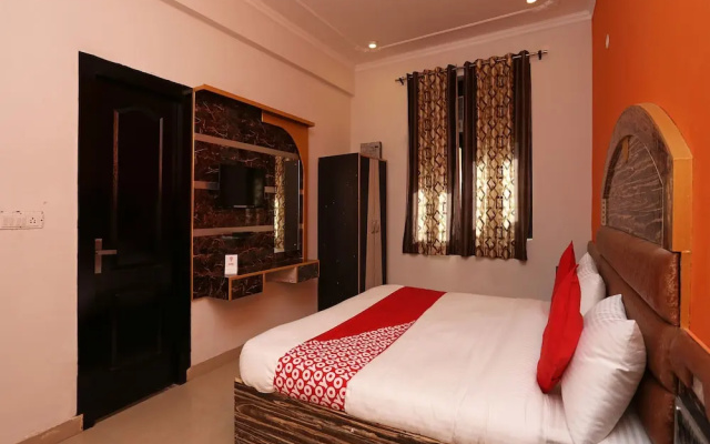 OYO 7812 Shree Radha Resort