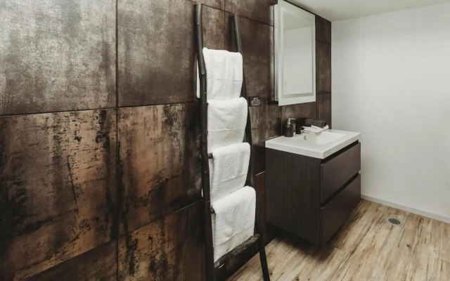 City Living Apartment Two