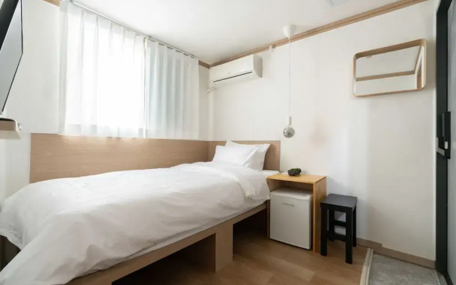 Stay 105 Haenggung Residence