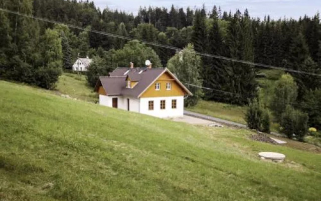 Hranicna 2