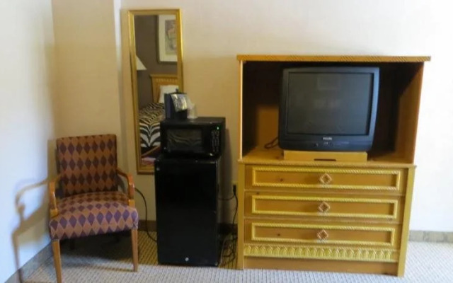 LaBelle Motel