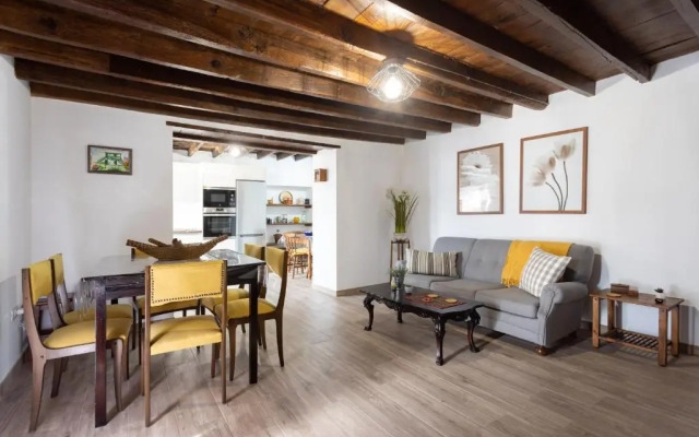 Villa Rural La Zarza by Sunkeyrents
