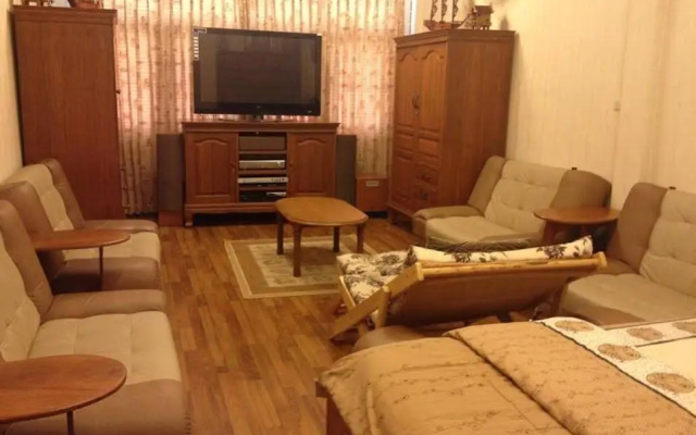 Meyon Holidays Apartment(เมยอน ฮอลิเดย์ อพาร์ตเมนท์)